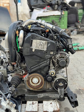 Laden Sie das Bild in den Galerie-Viewer, Motor Nissan Qashqai I K9K410 1.5 DCI 110PS 81kW 182TKm 2006 Diesel Komplett MOT5399160918mi