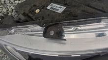 Load image into Gallery viewer, Frontscheinwerfer Opel E Combo 90145358 Rechts Scheinwerfer Headlight SCH5770750369st