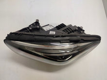 Laden Sie das Bild in den Galerie-Viewer, Frontscheinwerfer Mercedes-Benz W247 A2479061903 Links Scheinwerfer Headlight SCH2897634726oa