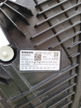 Laden Sie das Bild in den Galerie-Viewer, Frontscheinwerfer Volvo Xc60 II 32420425 LED Ein Stück (Rechts oder Links)