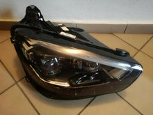 Laden Sie das Bild in den Galerie-Viewer, Frontscheinwerfer Mercedes-Benz W213 A2139061605 LED Rechts Headlight SCH8020376453ye