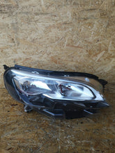 Laden Sie das Bild in den Galerie-Viewer, Frontscheinwerfer Peugeot Expert 9808572580 Rechts Scheinwerfer Headlight SCH6415901025xs