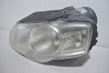 Laden Sie das Bild in den Galerie-Viewer, Frontscheinwerfer VW Passat 3C0941005AD Links Scheinwerfer Headlight