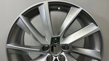 Load image into Gallery viewer, 1x Alufelge 17 Zoll 6.5" 5x100 40ET Glanz Silber 657601025D Skoda Scala Kamiq I FEL5288702868xb
