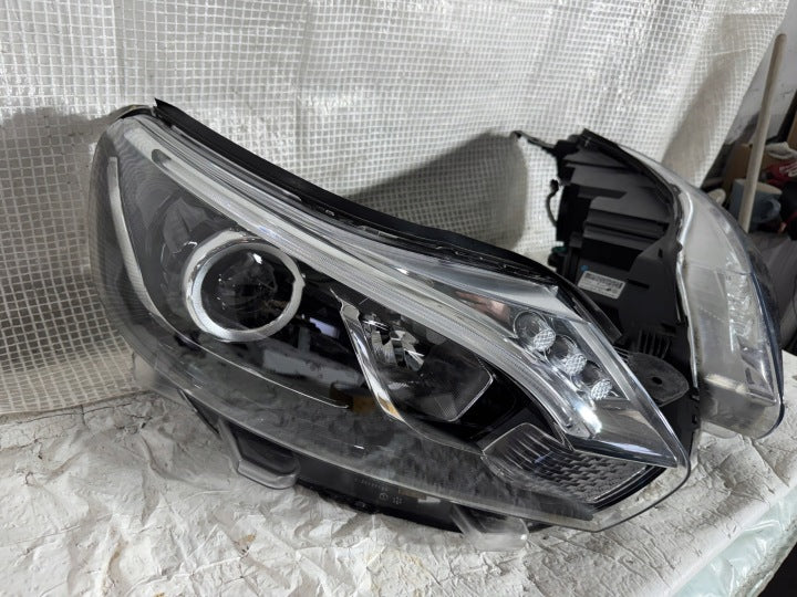 Frontscheinwerfer Toyota Proace 00197192-10 00197191-10 Xenon Ein Satz Headlight SCH3516845943sh