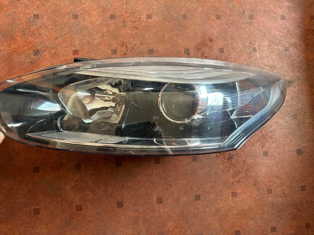 Frontscheinwerfer Renault Megane III 260605817R Links Scheinwerfer Headlight