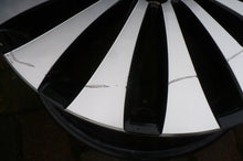 Laden Sie das Bild in den Galerie-Viewer, 1x Alufelge 18 Zoll 8.0" 5x112 43ET Glanz Silber A2134011500 Mercedes-Benz W213 FEL7477418923ml