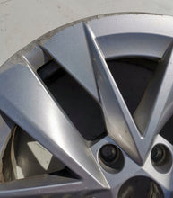 Load image into Gallery viewer, 1x Alufelge 17 Zoll 7.0" 5x112 46ET Glanz Silber 5E3601025 Skoda Octavia 5e3 I FEL2668024298vg