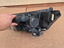 Laden Sie das Bild in den Galerie-Viewer, Frontscheinwerfer Skoda Fabia I 6VB941016 FALSE Scheinwerfer Headlight SCH8368177681jz