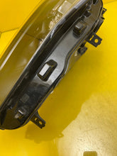 Load image into Gallery viewer, Frontscheinwerfer Seat Leon 5FB941005D LED Links Scheinwerfer Headlight SCH3203831793mc