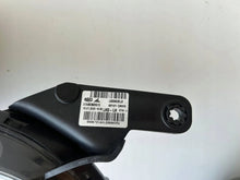 Load image into Gallery viewer, Frontscheinwerfer Hyundai I20 II 92101-C8000 Links Scheinwerfer Headlight