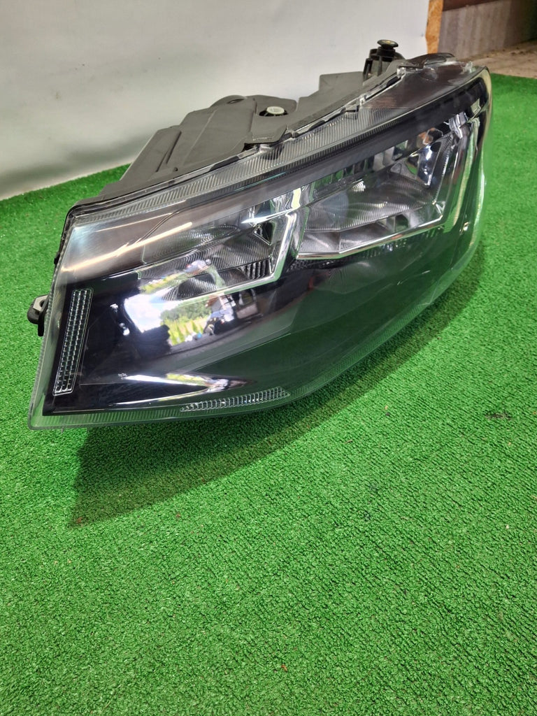 Frontscheinwerfer VW Caddy 2K8941005DTM Links Scheinwerfer Headlight SCH6343483701ak
