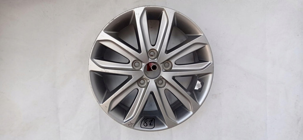1x Alufelge 16 Zoll 6.5" 5x114.3 53ET Glanz Silber 52910-3Y450 Hyundai Elantra FEL1752950071ke
