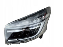 Load image into Gallery viewer, Frontscheinwerfer Renault Trafic III 260608582R LED Links Scheinwerfer Headlight SCH1218904690qv