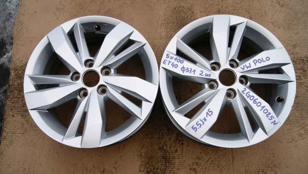 1x Alufelge 15 Zoll 5.5" 5x100 2G0601025 VW Polo Rim Wheel FEL5503490068cw