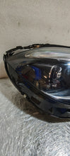 Load image into Gallery viewer, Frontscheinwerfer Mercedes-Benz W206 A2069067903 A2069063003 LED Ein Satz SCH9131567850le