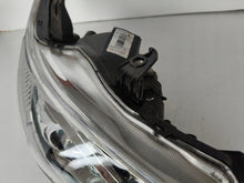 Load image into Gallery viewer, Frontscheinwerfer Toyota Auris 81110-02E20 LED Rechts Scheinwerfer Headlight