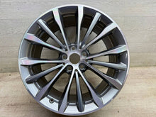Laden Sie das Bild in den Galerie-Viewer, 1x Alufelge 19 Zoll 5x112 6874438 BMW 5 G31 G30 Rim Wheel FEL1792220135fh
