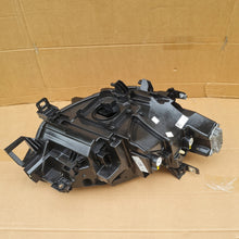 Load image into Gallery viewer, Frontscheinwerfer VW I 10B941035A Full LED Ein Stück (Rechts oder Links) SCH5024844993zt