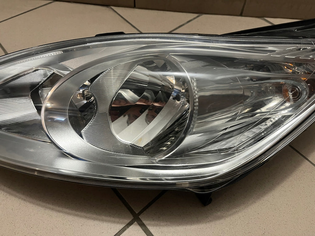 Frontscheinwerfer Ford C-Max Cmax AM51-13W030 Links Scheinwerfer Headlight