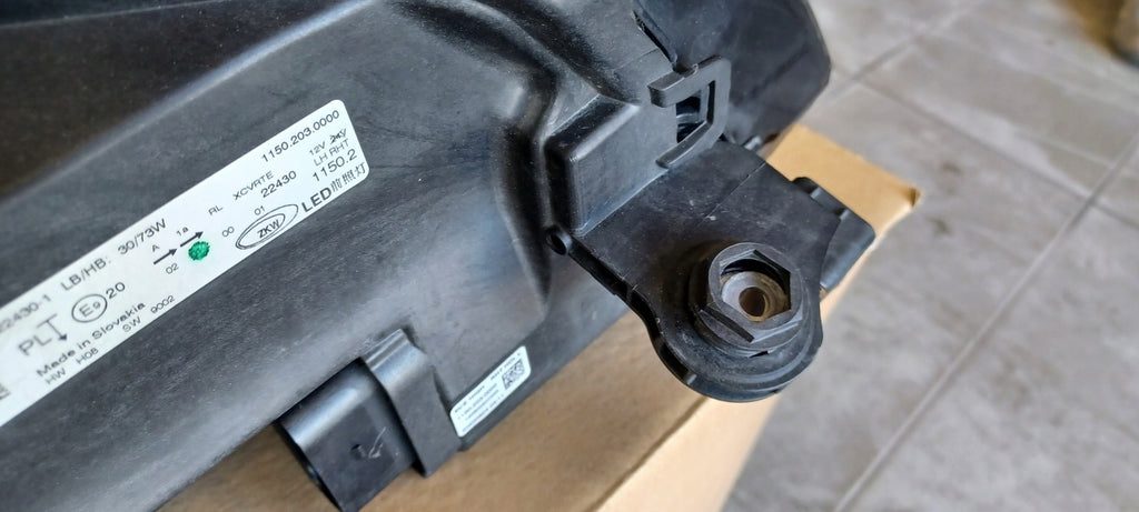 Frontscheinwerfer Skoda Superb III 3V1941015D LED Links Scheinwerfer Headlight