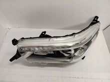 Laden Sie das Bild in den Galerie-Viewer, Frontscheinwerfer Toyota Hilux VIII LED Links Scheinwerfer Headlight SCH1727369180qv