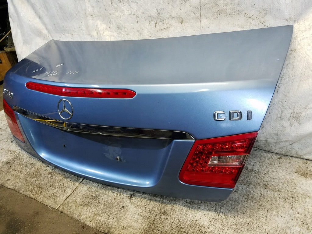 Heckklappe Mercedes-Benz Coupe Rückseite kofferraumklappe Tailgate