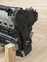 Load image into Gallery viewer, Motor Audi A4 CNHA 2.0 TDI 190PS 140kW 64TKm Diesel Engine Unkomplett