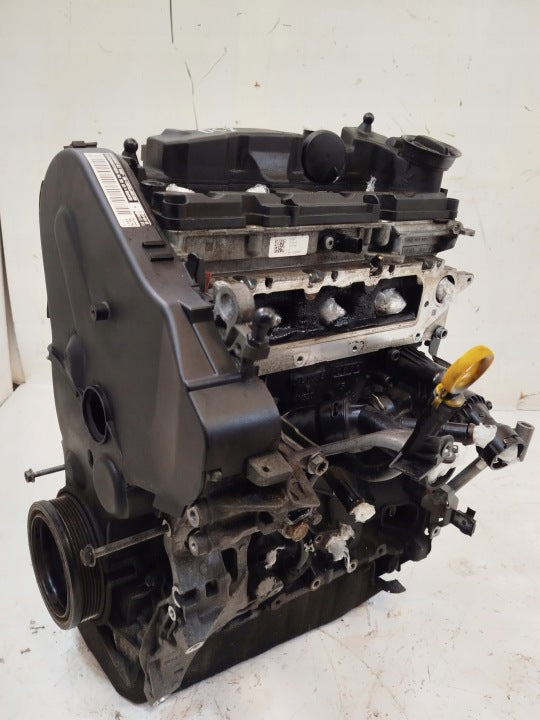 Motor VW Passat B8 DCX 1.6 TDI 120PS 88kW 93TKm 2015 Diesel Engine Unkomplett MOT8968950139rs