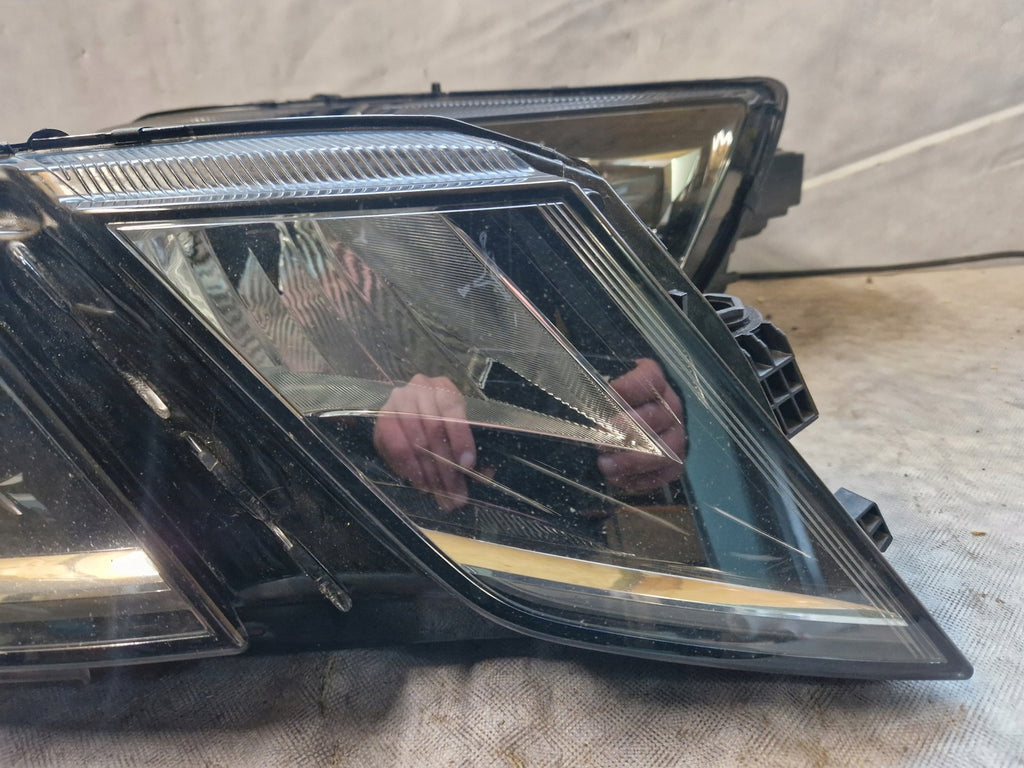 Frontscheinwerfer Skoda Octavia III 5E1941016E FALSE Scheinwerfer Headlight SCH8034403967nv