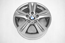 Laden Sie das Bild in den Galerie-Viewer, 4x Alufelge 16 Zoll 7.0" 5x120 44ET Matt Silber 6779696 BMW 1 E88 E81 E82 E87 FEL2914633061rw