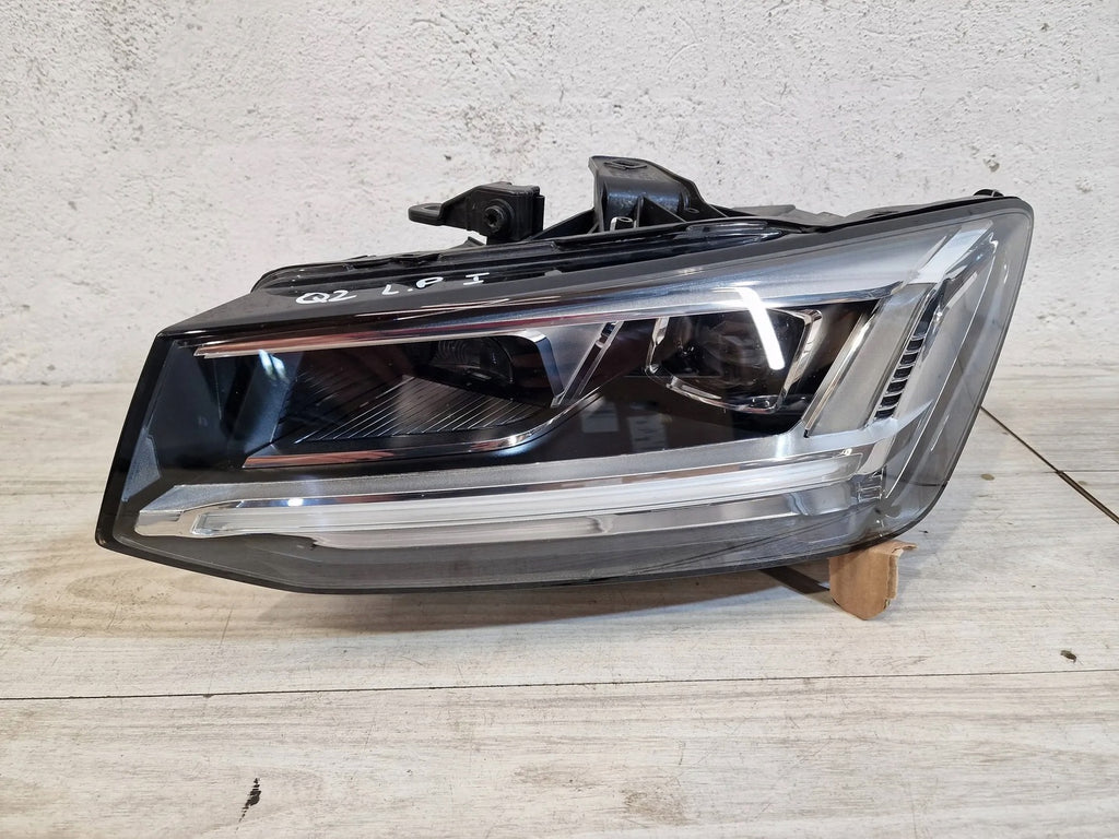 Frontscheinwerfer Audi Q2 81A941033 Links Scheinwerfer Headlight