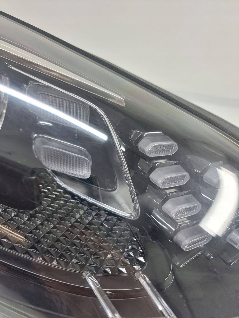 Frontscheinwerfer Kia Sportage 92102F1510 Rechts Scheinwerfer Headlight SCH9451150476ie