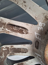 Load image into Gallery viewer, 1x Alufelge 16 Zoll 6.5" 5x112 39ET 42611-OF180 Toyota Avensis Verso Rim Wheel FEL5694003480la