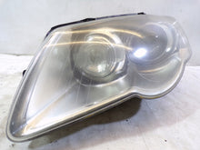 Load image into Gallery viewer, Frontscheinwerfer VW Passat 3C0941751G Xenon Links Scheinwerfer Headlight SCH6226380837ah
