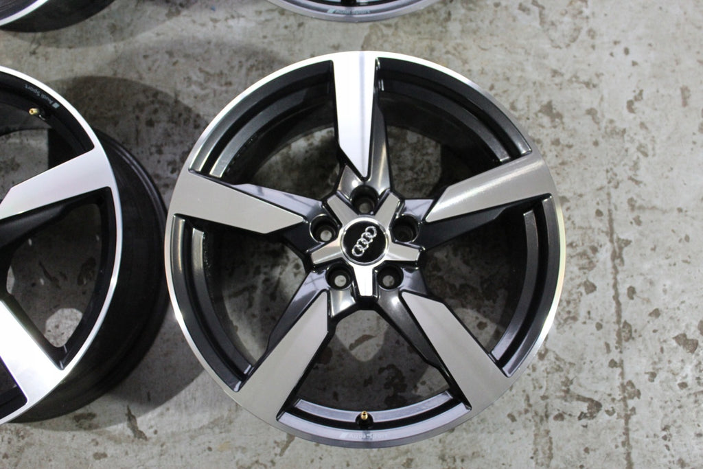 4x Alufelge 19 Zoll 9.0" 5x112 52ET Glanz Schwarz 8S0601025 Audi Tt Rim Wheel FEL7677998751qi