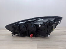 Laden Sie das Bild in den Galerie-Viewer, Frontscheinwerfer Audi A6 4G0941006C 1EL011150120111501200598670KOD Rechts SCH6825103794cv