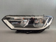 Laden Sie das Bild in den Galerie-Viewer, Frontscheinwerfer VW Passat B8 3G1941005C Halogen Links Scheinwerfer Headlight