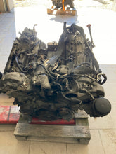 Load image into Gallery viewer, Motor Mercedes-Benz W211 642920 3.0 CDI Benzin Engine Unkomplett