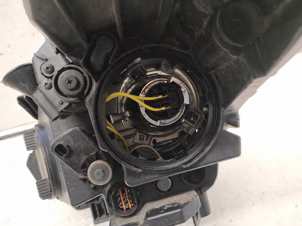 Frontscheinwerfer Kia Carens IV 92102A4 LED Rechts Scheinwerfer Headlight