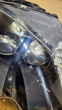 Laden Sie das Bild in den Galerie-Viewer, Frontscheinwerfer Aston Martin Vantage 6G3313W029BD Rechts Headlight SCH7944800039mu