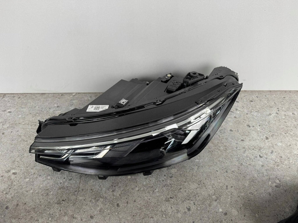 Frontscheinwerfer VW Passat 3J1941005 LED Links Scheinwerfer Headlight SCH6097179013zw