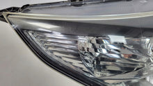 Load image into Gallery viewer, Frontscheinwerfer Honda Crv Cr-V I CRVR-KUD1 Xenon Rechts Scheinwerfer Headlight SCH8957707284bh