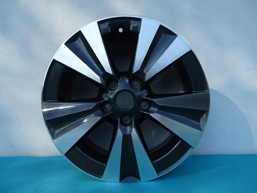 1x Alufelge 17 Zoll 6.5" 5x114.3 45ET Glanz Graphit N50701 Mg Pulsar Rim Wheel