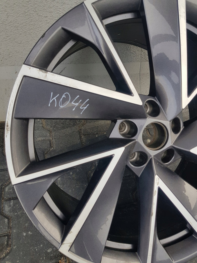 1x Alufelge 20 Zoll 9.0" 5x112 42ET Glanz 5LA601025AA Mg Enyaq Rim Wheel