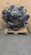 Laden Sie das Bild in den Galerie-Viewer, Motor Lincoln Town Car 4.6 131TKm 2007 Benzin Engine Komplett MOT7385145753qb