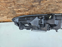 Laden Sie das Bild in den Galerie-Viewer, Frontscheinwerfer Tesla Model X 1034319-00-B LED Rechts Scheinwerfer Headlight