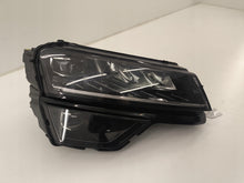 Laden Sie das Bild in den Galerie-Viewer, Frontscheinwerfer Skoda Karoq 57B941016D Rechts Scheinwerfer Headlight SCH5589178379pn