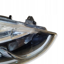 Laden Sie das Bild in den Galerie-Viewer, Frontscheinwerfer Renault Clio IV 260102796R FALSE Scheinwerfer Headlight SCH9038127640mm