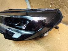 Laden Sie das Bild in den Galerie-Viewer, Frontscheinwerfer Opel Corsa F 39162653 Full LED Ein Stück (Rechts oder Links) SCH2388507603su